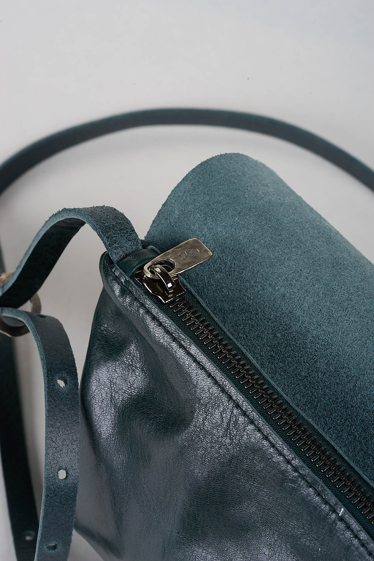 daniele basta leather and silver bags - DETAIL 3